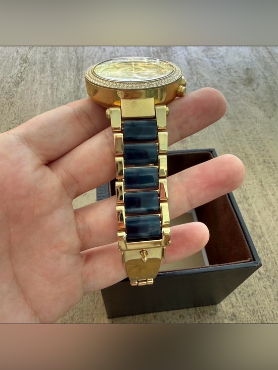 Michael Kors Gold-tone Pavé Crystal Watch with a hue green Links main image 4